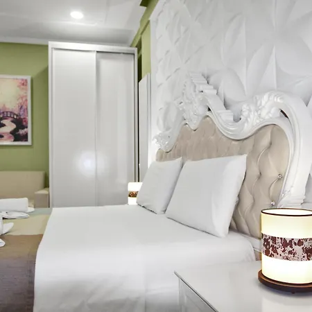 Rezidence Tredi Center 4* Tiran