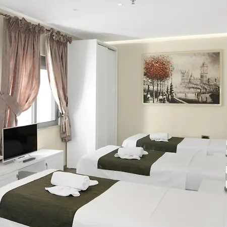 Hotell Rezidence Tredi Center 4*