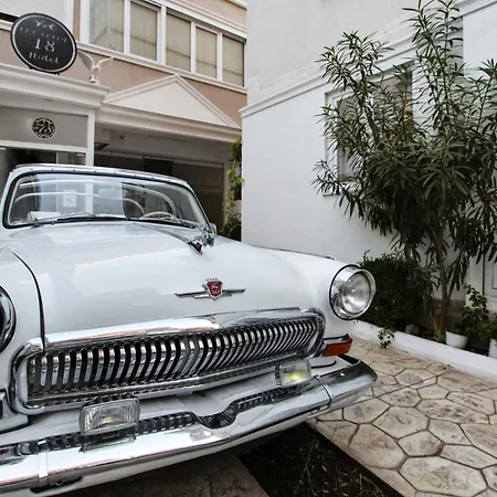 Rezidence Tredi Center Hotell Tirana