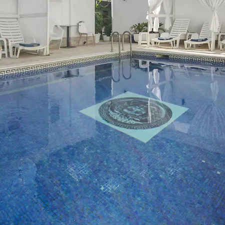 Rezidence Tredi Center Hotell