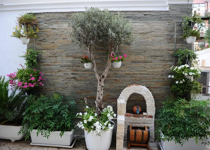 Ξενοδοχείο Rezidence Tredi Center