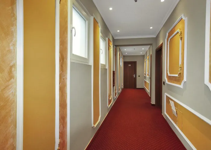 Rezidence Tredi Center Szálloda Tirana