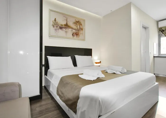 Rezidence Tredi Center Szálloda Tirana